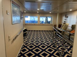 Norwegian Gem Bridge Viewing Room picture