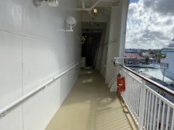 Norwegian Gem Promenade picture