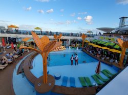 Odyssey of the Seas Main Pool picture