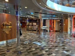 Oasis of the Seas Blaze picture