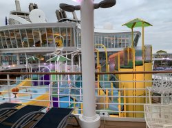 Oasis of the Seas Splash Away Bay picture