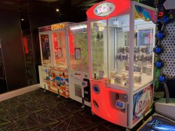 Oasis of the Seas Video Arcade picture