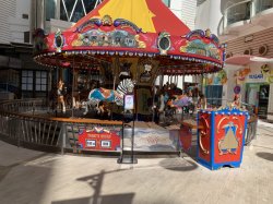 Oasis of the Seas Carousel picture