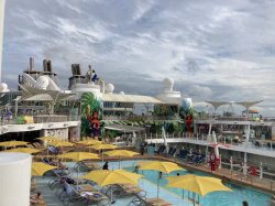 Oasis of the Seas Beach Pool picture