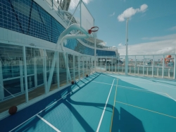 Wonder of the Seas Sports Court picture