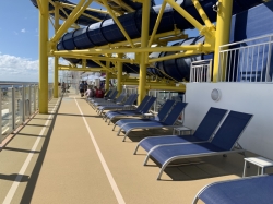 Norwegian Escape Jogging Track picture