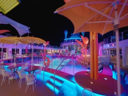 Odyssey of the Seas Main Pool picture