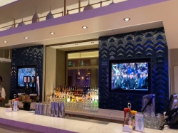 Norwegian Encore Local Bar & Grill picture