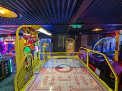 Carnival Panorama Video Arcade picture