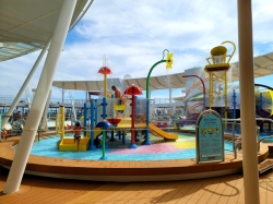 Harmony of the Seas Splashaway Bay picture