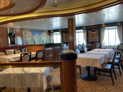 Regal Princess Concerto Dining Room picture