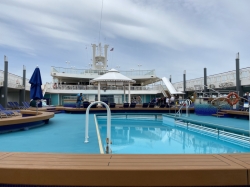 Norwegian Pearl Tahitian Pool picture