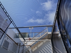 Norwegian Pearl Golf Net picture