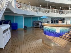 Norwegian Pearl Tahitian Pool picture