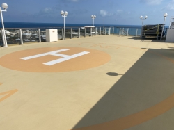 Norwegian Pearl Public Sun Deck picture