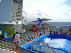 Independence of the Seas FlowRider picture