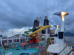 Norwegian Epic Epic Plunge picture