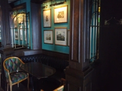 Henrys Pub picture