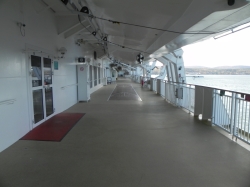 Norwegian Pearl Promenade Deck picture