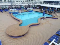 Norwegian Pearl Tahitian Pool picture