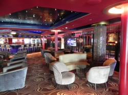 Norwegian Pearl Bliss Ultra Lounge picture