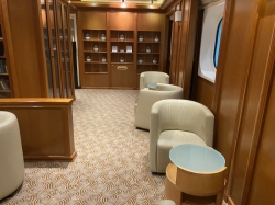 Sapphire Princess Library picture