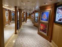 Sapphire Princess Fine Arts Gallery picture