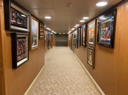 Sapphire Princess Fine Arts Gallery picture