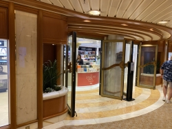 Sapphire Princess Meridian Bay Shop picture