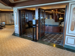 Sapphire Princess Wheelhouse Bar picture