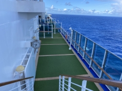 Sapphire Princess Sun Deck picture