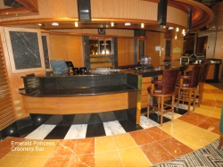 Crooners Lounge and Bar picture