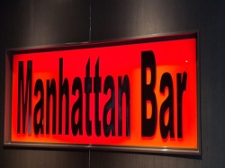 Manhattan Bar picture