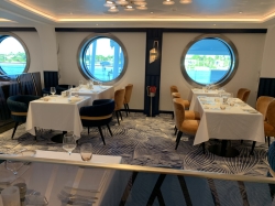 Norwegian Prima Commodore Room picture