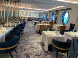 Norwegian Prima Commodore Room picture