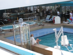 Zuiderdam Lido Pool picture