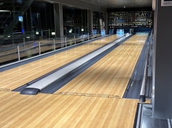 MSC Meraviglia Bowling picture