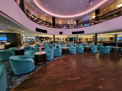 Norwegian Getaway Atrium picture