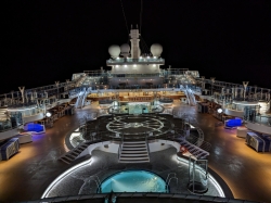 Regal Princess Fountain Pool picture