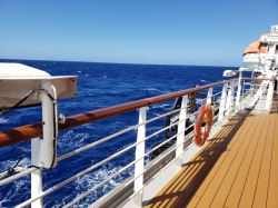 Nieuw Statendam Promenade Deck picture