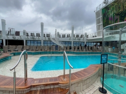 Norwegian Bliss Pool picture