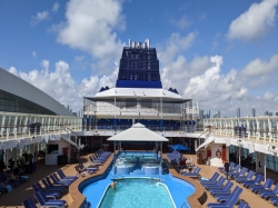 Norwegian Sun Pools picture