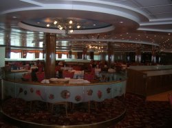 Norwegian Sun Four Seasons Main Dining Room picture