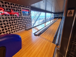 MSC Meraviglia Bowling picture