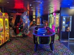 Norwegian Epic Video Arcade picture