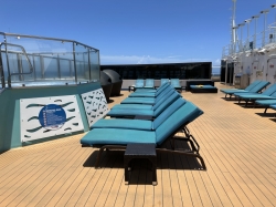 Carnival Magic Serenity picture