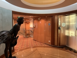 Radiance of the Seas Concierge Club picture