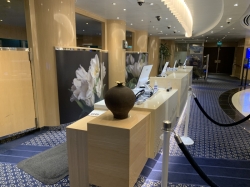 Koningsdam Guest Services picture