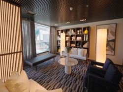 Norwegian Viva Haven Lounge picture