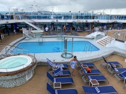 Regal Princess Fountain Pool picture